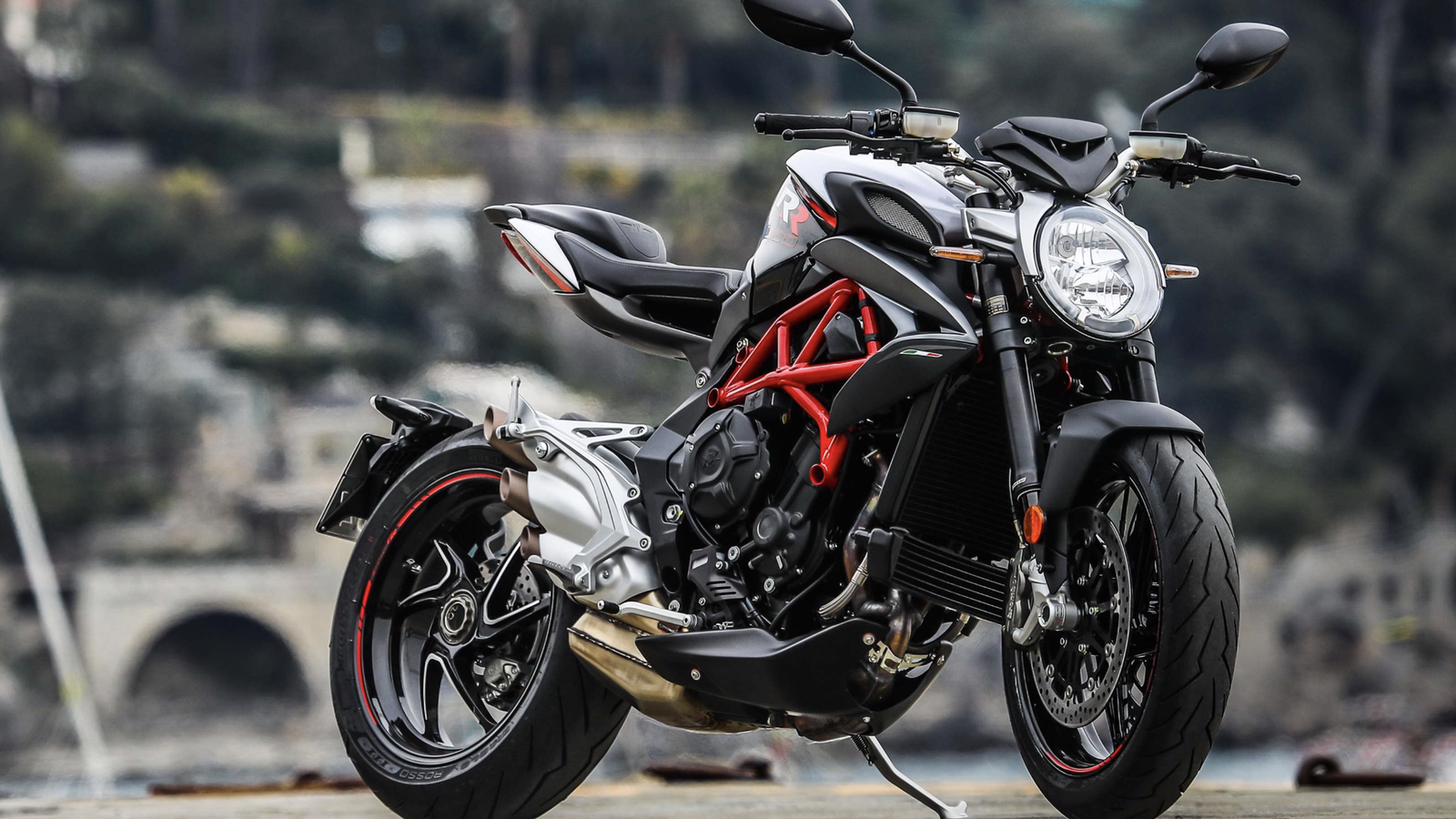 MV Agusta Brutale 800